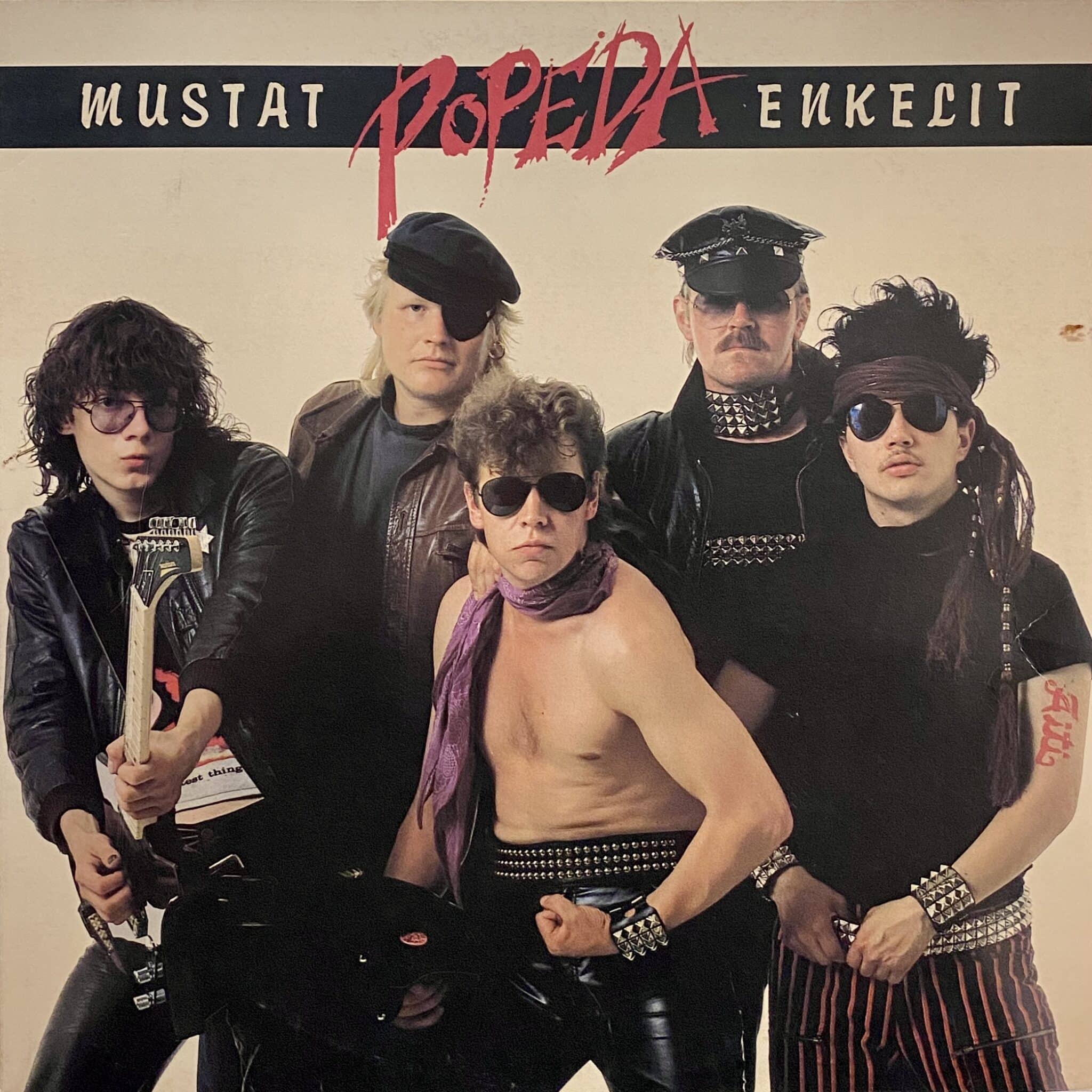 Popeda – Mustat Enkelit